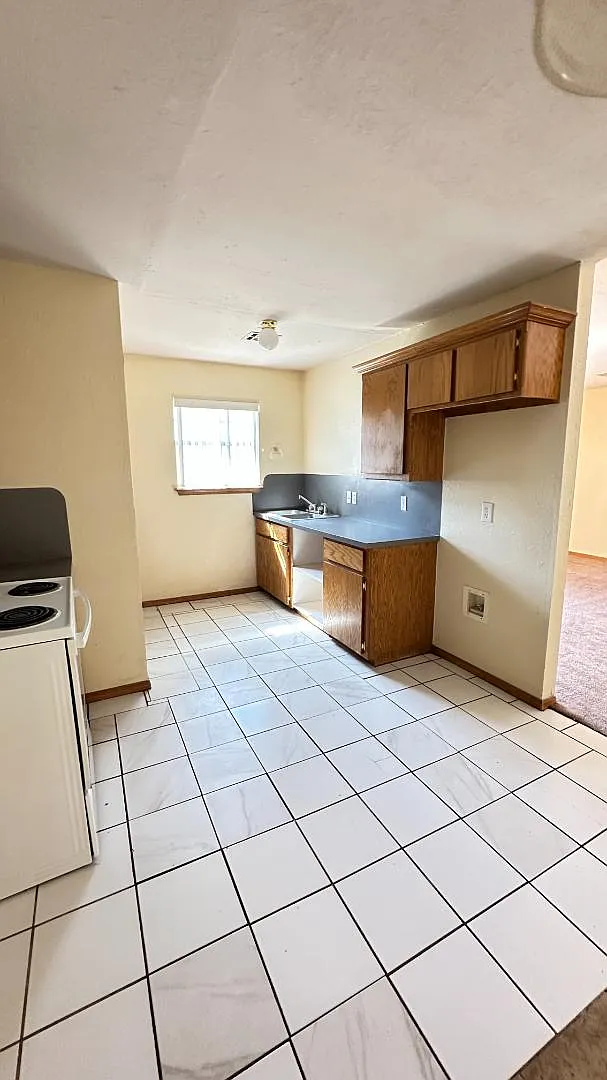 14117 SE 29th St - F — Photo 4