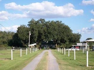 3302 Old Mulberry Rd, Plant City, FL 33566