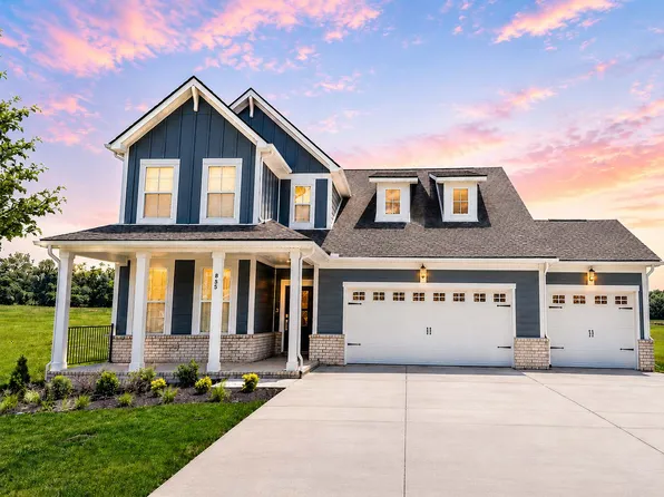 855 Bur Oak Ct, Clarksville, TN 37043