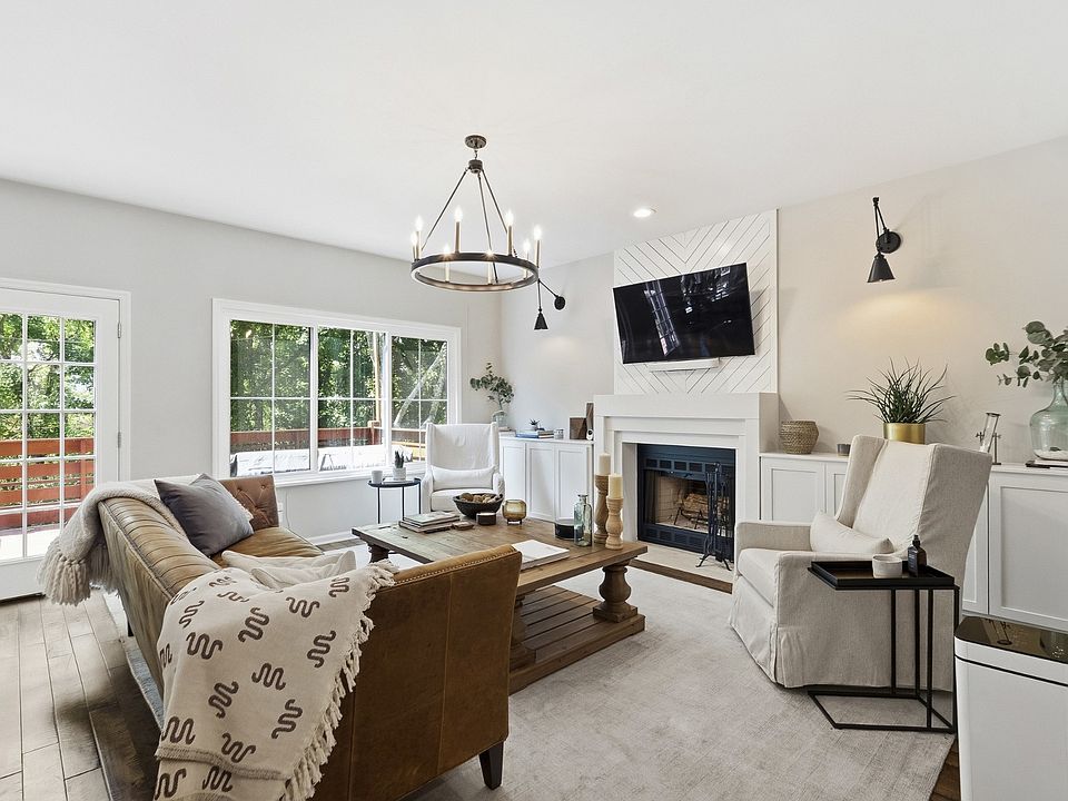 1st image of 5845 Woodlands Ave