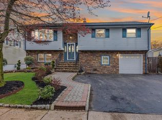 65 N Grant Ave, Colonia, NJ 07067