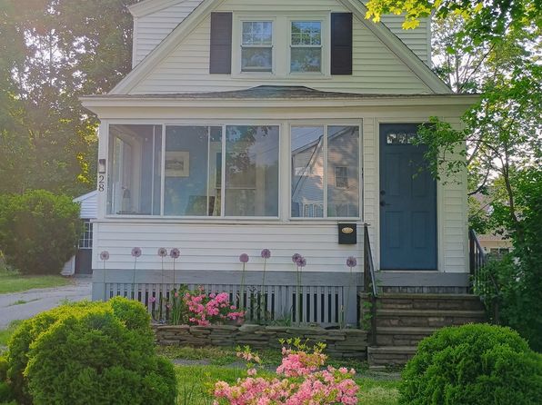 28 Newton St
