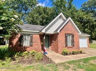 115 Dabney Station St, Batesville, MS 38606