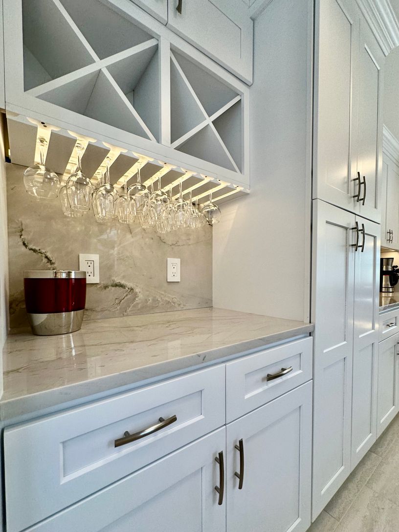  Kitchen Bar Ideal for Entertaining Inside or Outside