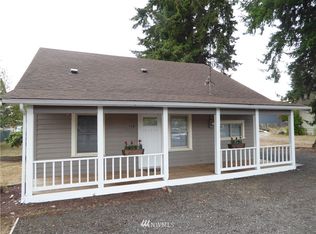 110 Highland Dr, Arlington, WA 98223