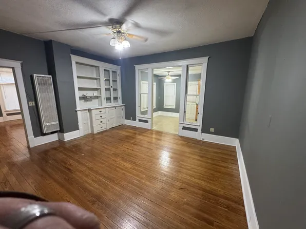 (undisclosed Address), Belton, MO 64012