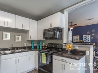 5520 Griggs Rd #3039, Houston, TX 77021