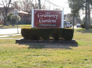 66 Gramercy Gdns #66B, Middlesex, NJ 08846