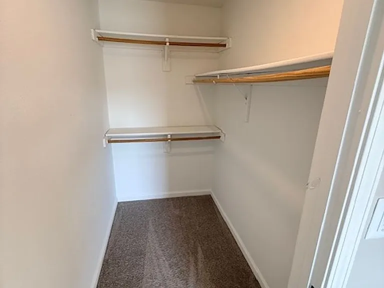 Pinebrook Apartments — Photo 24