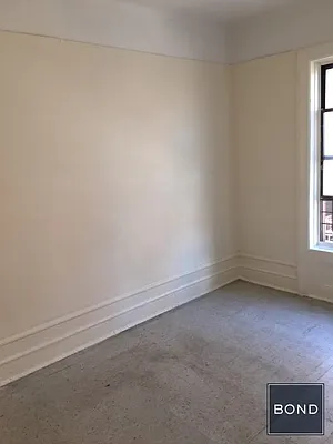 Rented by Bond New York | media 28