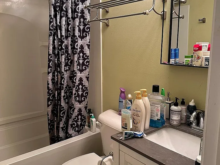 1012 Park Ave #2 — Photo 4