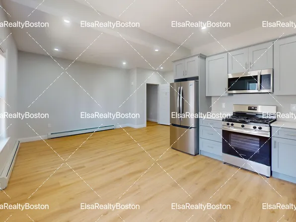 35 Francis St #R2, Revere, MA 02151