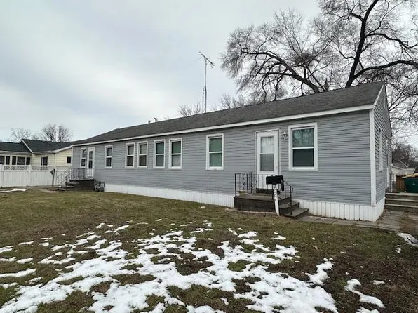 404 S Buchanan St, Wilmington, IL 60481
