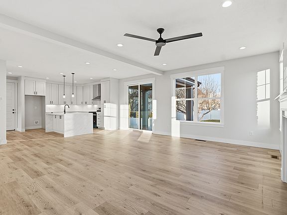 3rd image of 807 E Cys Meadow Ln S #33