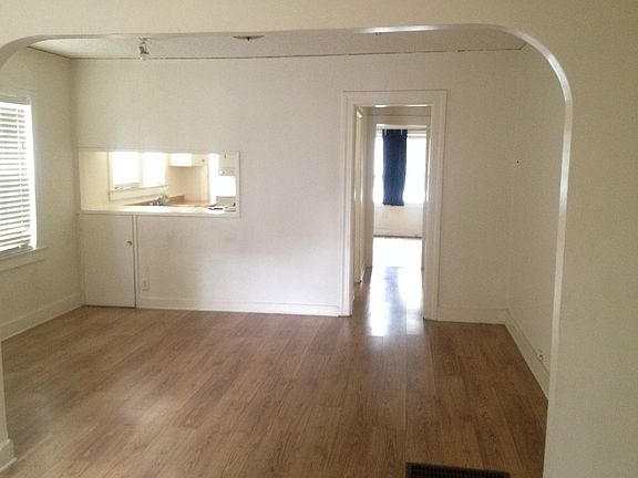 3rd image of 1234 N Ogden Dr