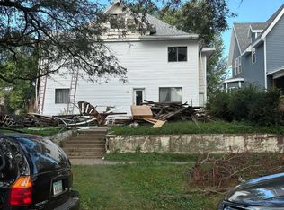 901 Virginia St, Sioux City, IA 51105