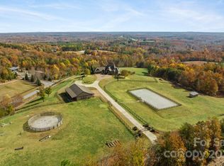 67 Golf Course Rd, Columbus, NC 28722