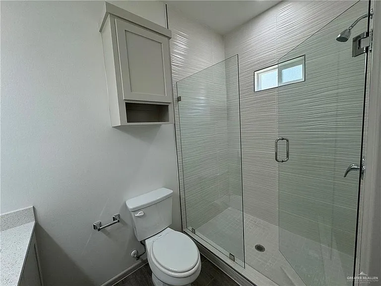 7802 N 58th St #3 — Photo 8