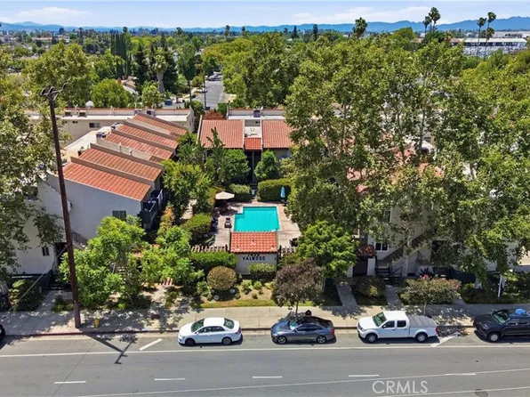 7439 Woodman Ave Unit 54, Van Nuys, CA 91405