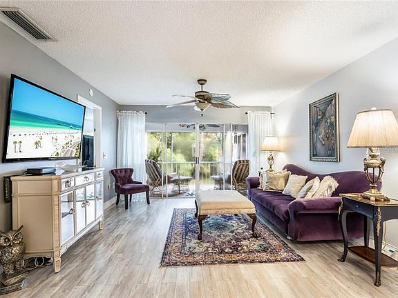 5th image of 5244 Marsh Field Ln