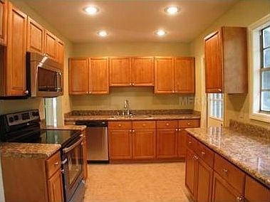 2nd image of 1022 W Blann Dr