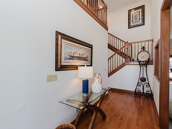 4th image of 7132 Cierra Dr