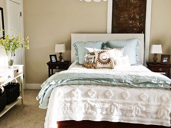 Guest Bedroom on Main Floor