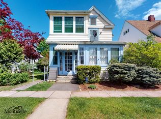 170 7th Ave, Troy, NY 12180