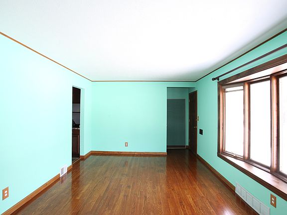 5th image of 209 Lynne Dr