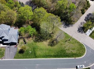Manitou Rd NE, Prior Lake, MN 55372
