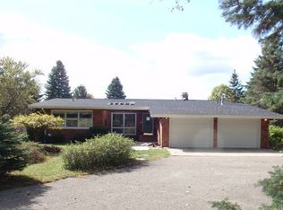 385 Nuthatch Rd, Ortonville, MI 48462