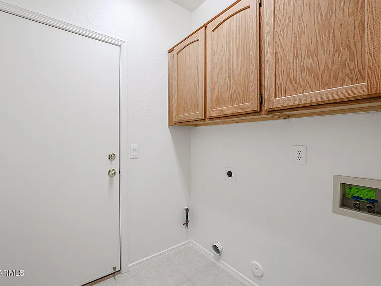 9833 W Yukon Dr — Photo 14