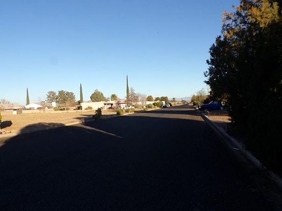 4th image of 1014 E Justin St