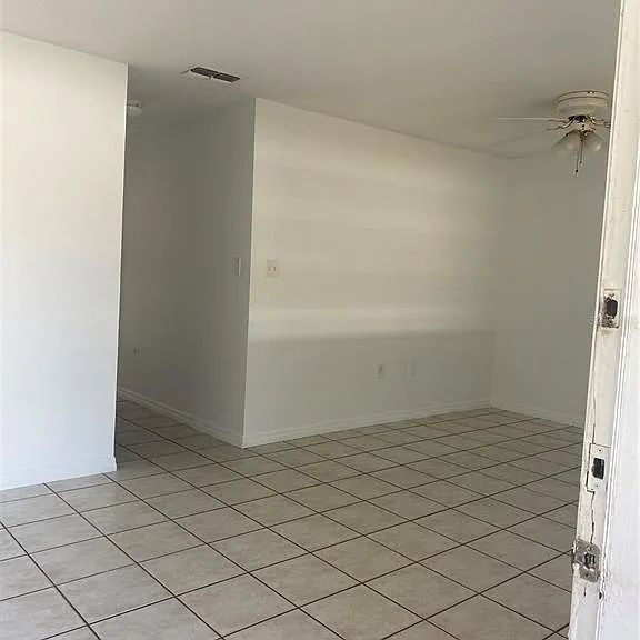 3336 W Heiter St — Photo 2