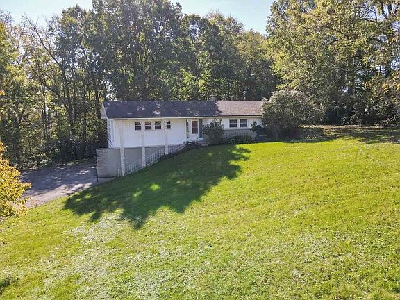 4th image of 137 W County Road 50 N