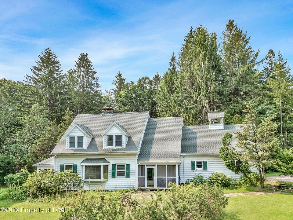 1st image of 42 Trailwood Lake Rd