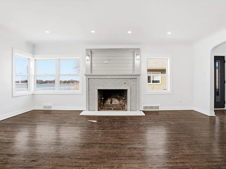 297 E Lakeview Ave #0 — Photo 19