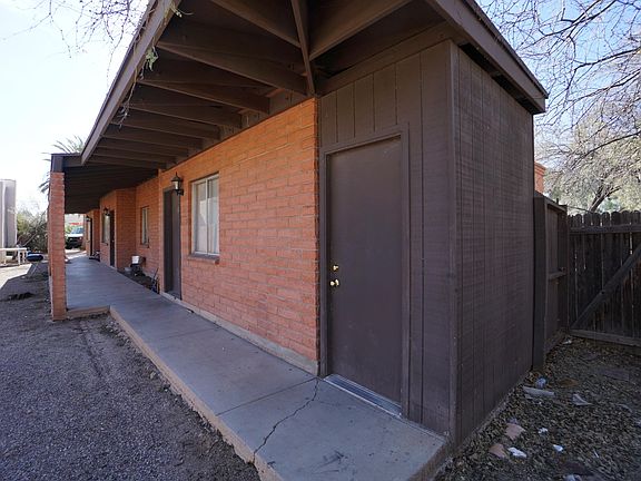 5th image of 3531 E Willard St