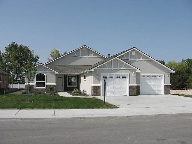 1st image of 516 Thornwood