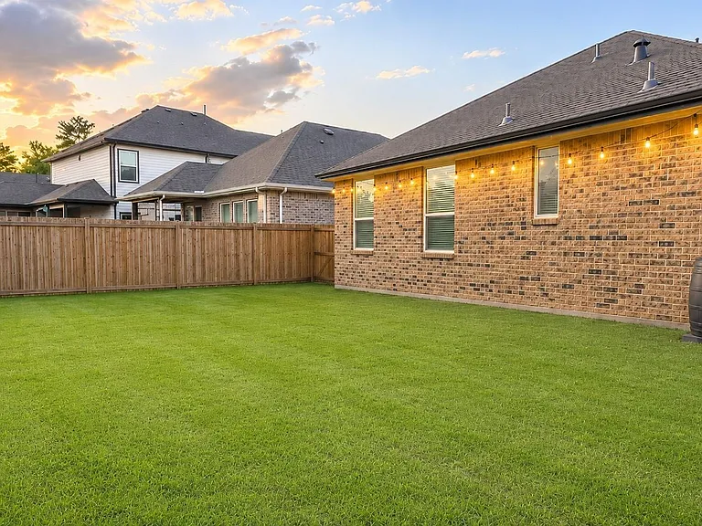 15520 Sunset Maple Ct — Photo 13