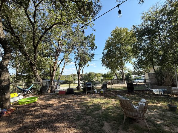 130 Private Road 1717