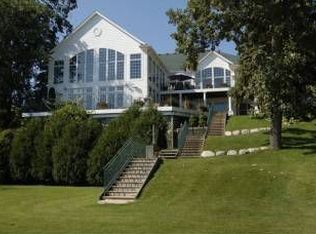 3411 Shore Dr, Excelsior, MN 55331