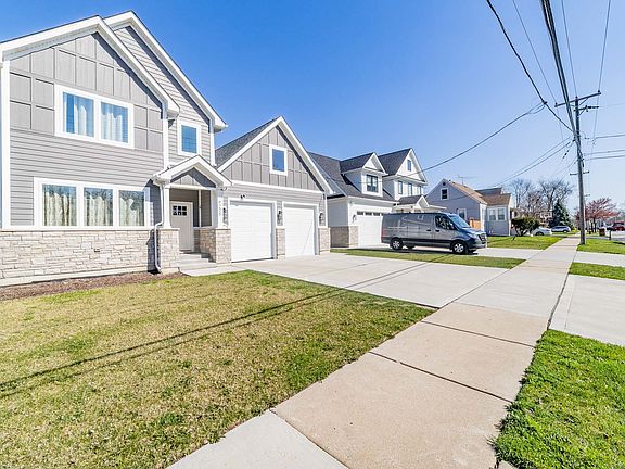 3rd image of 9205 Melvina Ave
