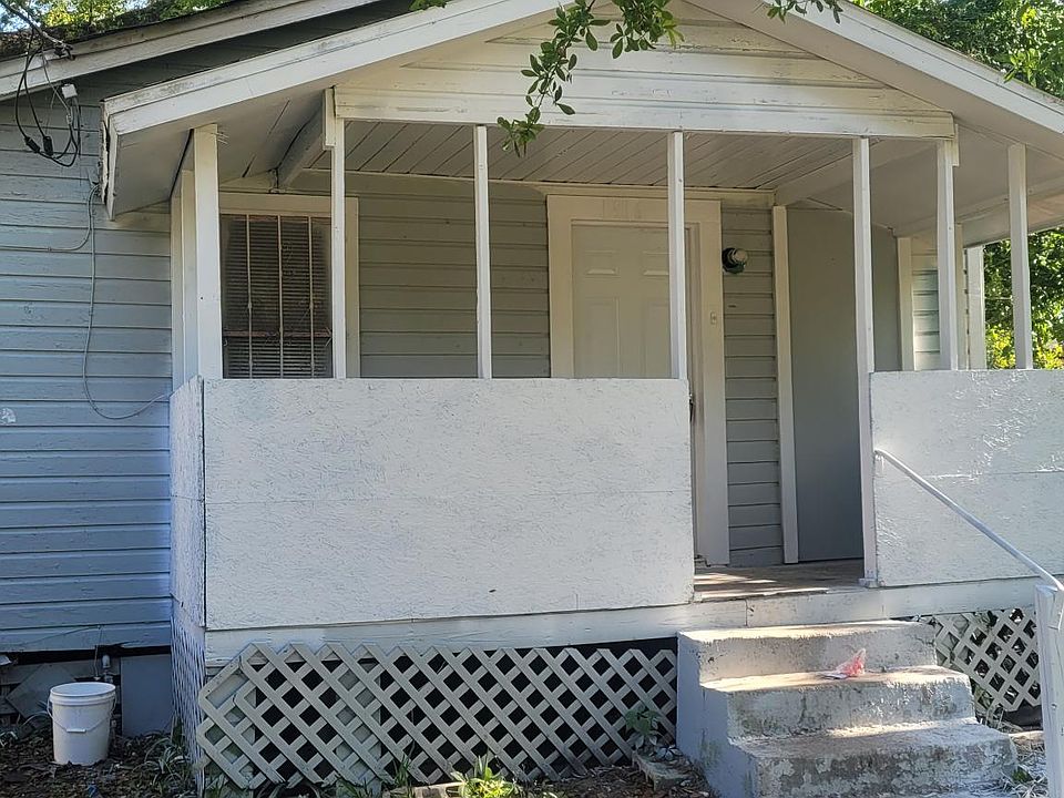 1st image of 1616 W 30th St