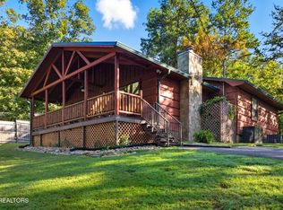 2833 Longvale Ln, Sevierville, TN 37862
