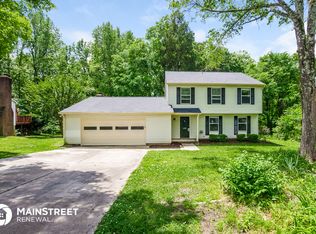 1923 Winsted Ct, Charlotte, NC 28262