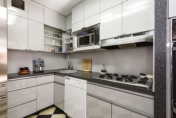 Sold by Brown Harris Stevens | media 3