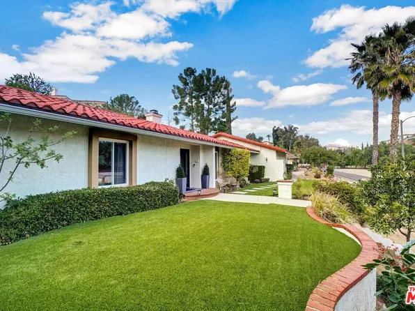 10467 Oakdale Ave, Chatsworth, CA 91311