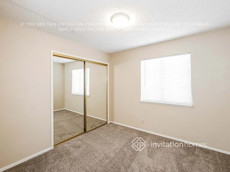 90 Megan Dr — Photo 12