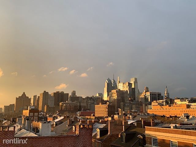 834 deck skyline